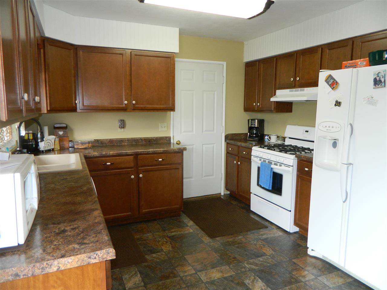 3455 East Ridge Dr, Warsaw, IN 46582 photo 5