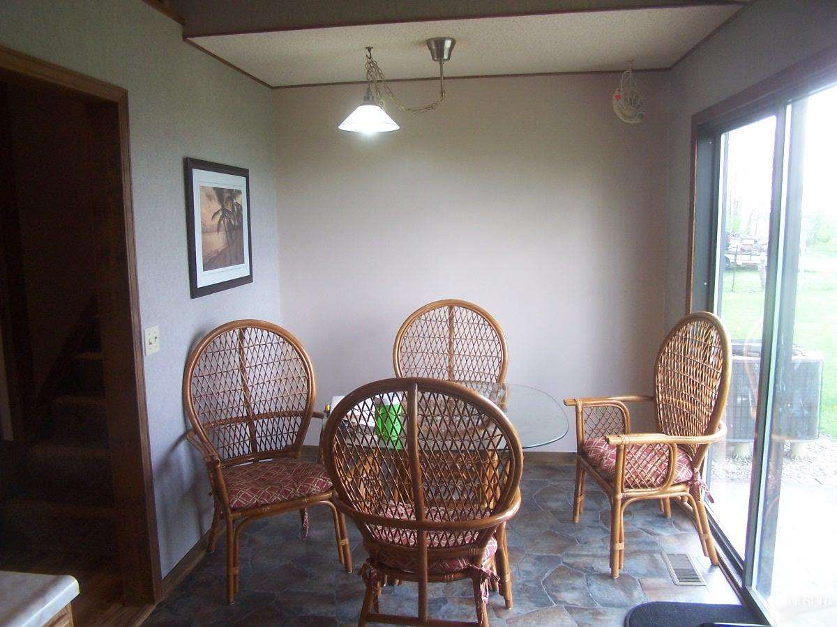 260 W Scott St, Markle, IN 46770 photo 4