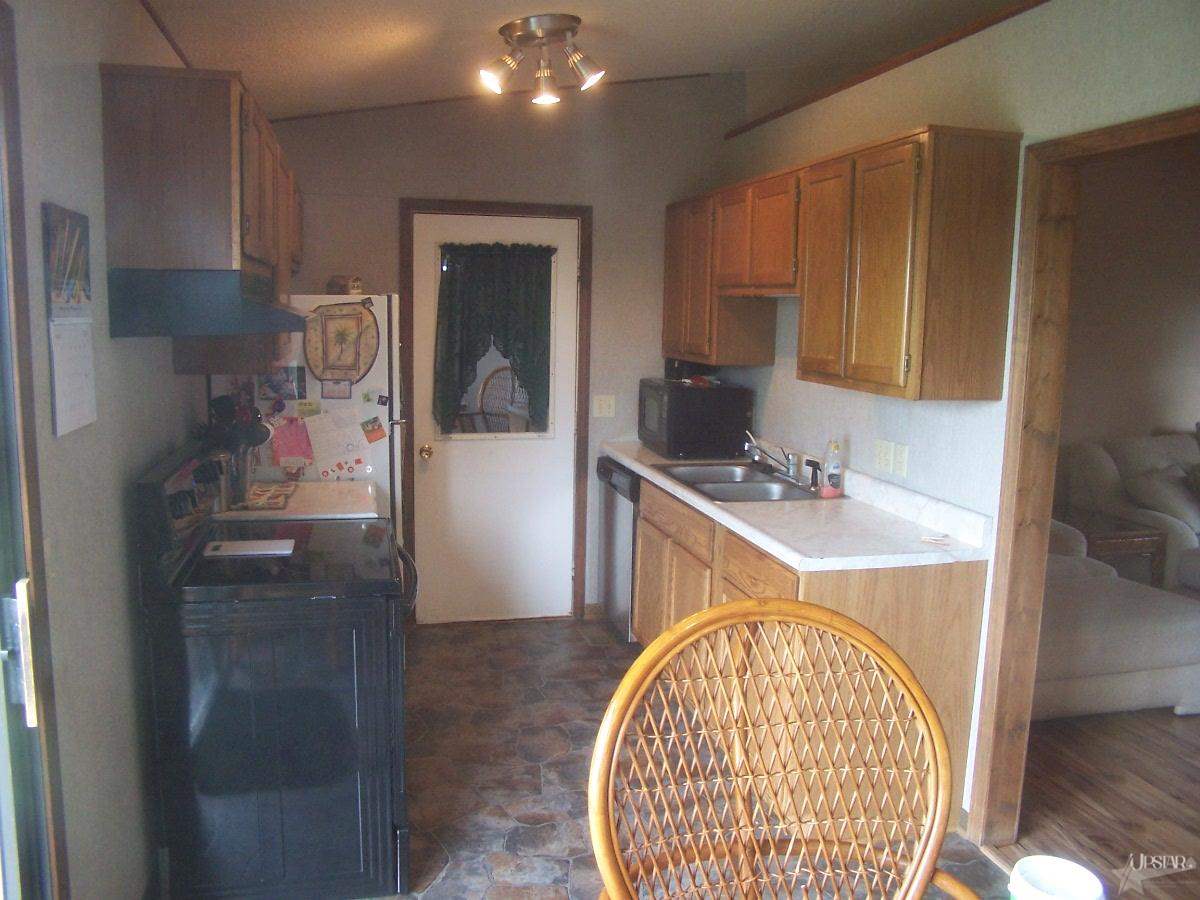 260 W Scott St, Markle, IN 46770 photo 5