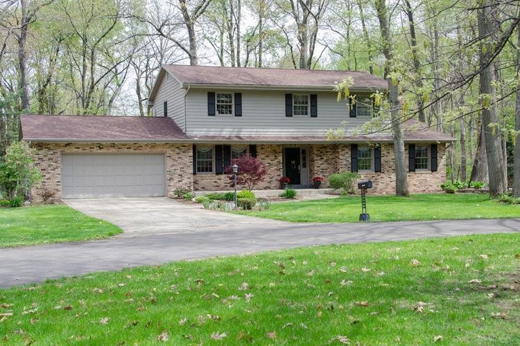 15289 Timber Trl, Mishawaka, IN 46545 photo 1