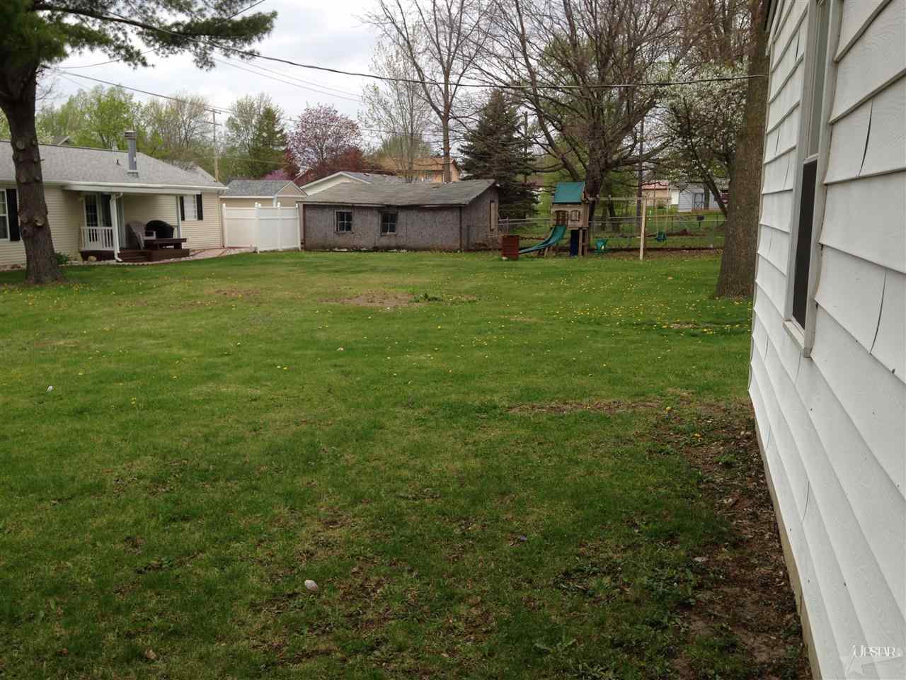 585 S Oak St, Waterloo, IN 46793 photo 17