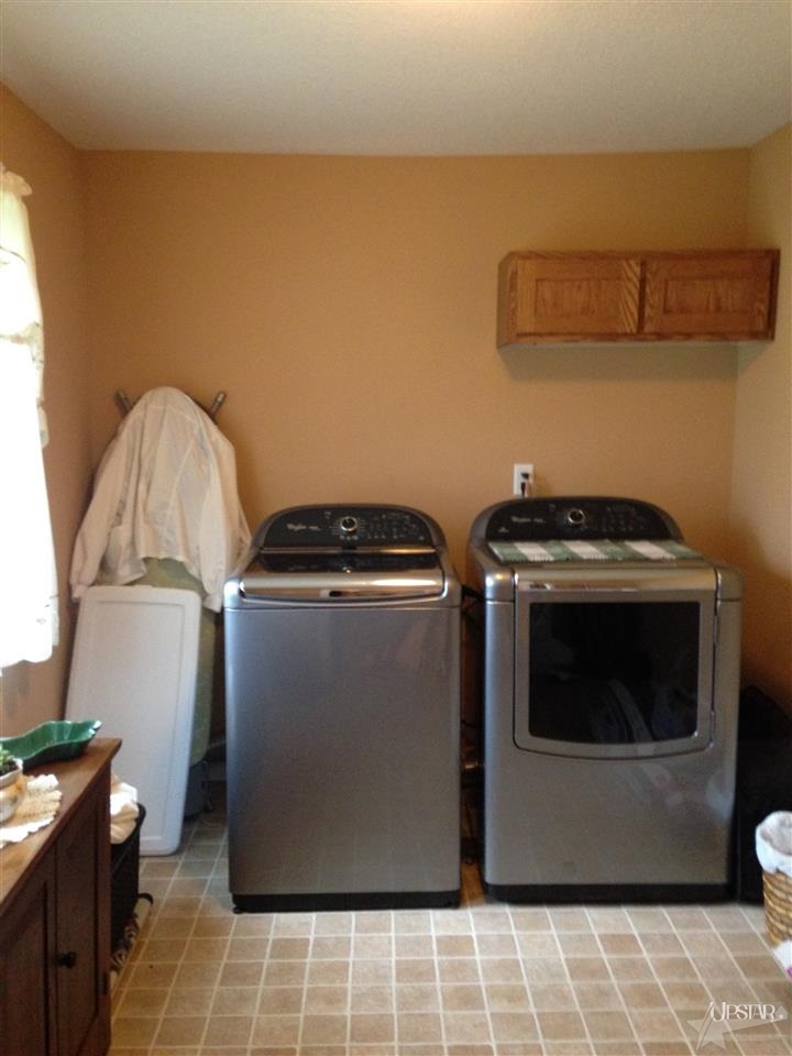 585 S Oak St, Waterloo, IN 46793 photo 8