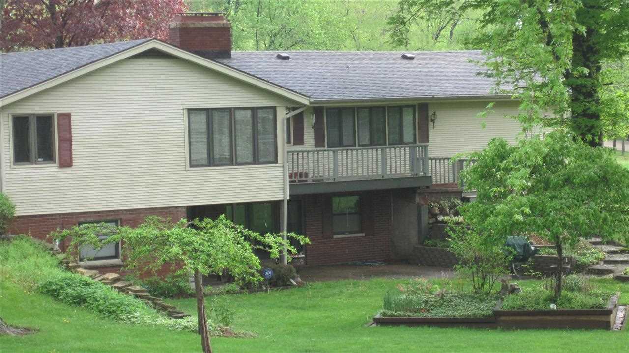 16630 Chandler Blvd, Mishawaka, IN 46544 photo 2