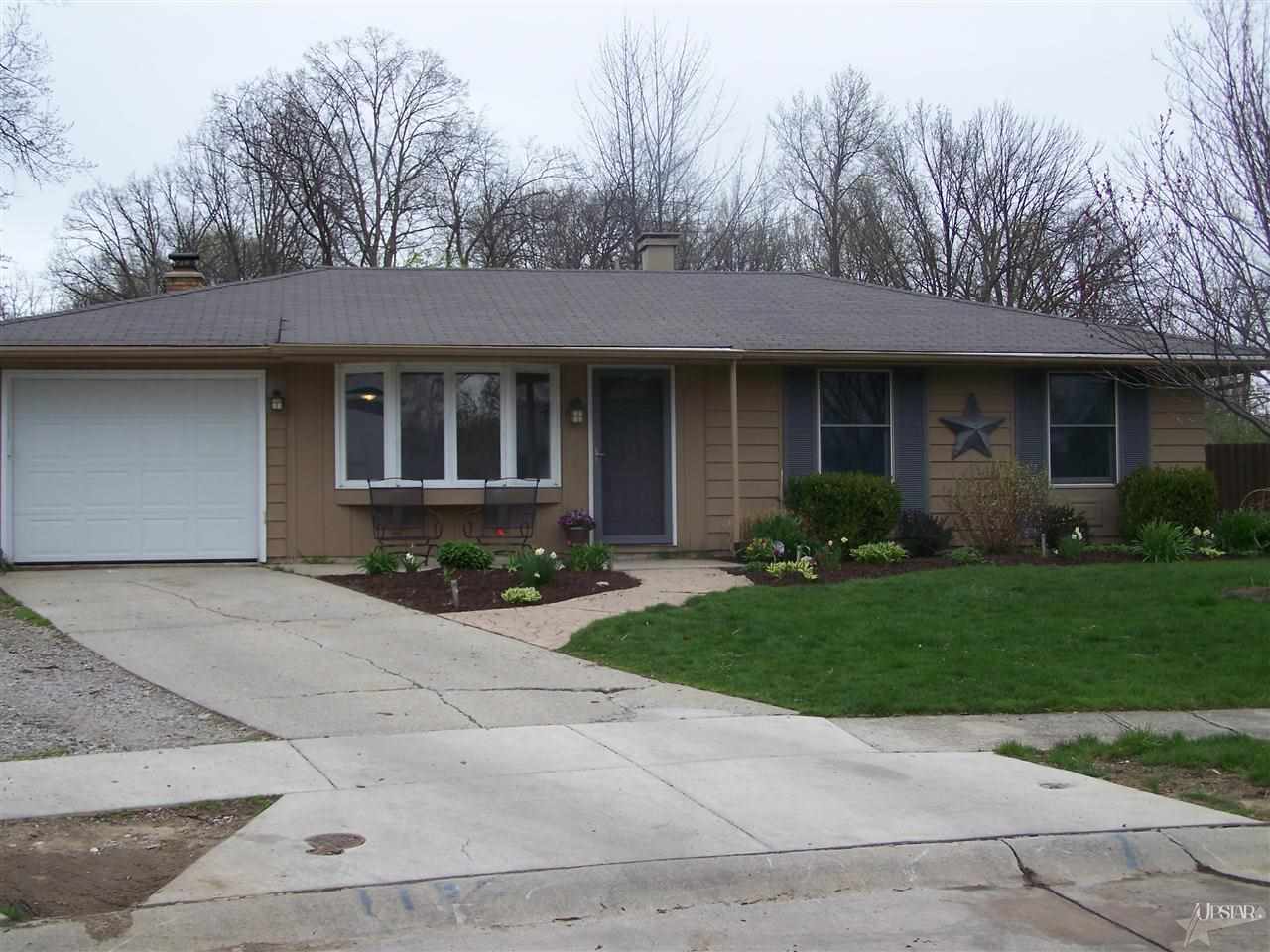 5411 Upton Ct, Fort Wayne, IN 46835 photo 3
