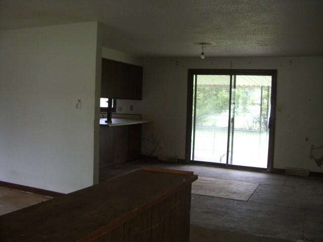515 S Forest Ave, Marion, IN 46953 photo 4