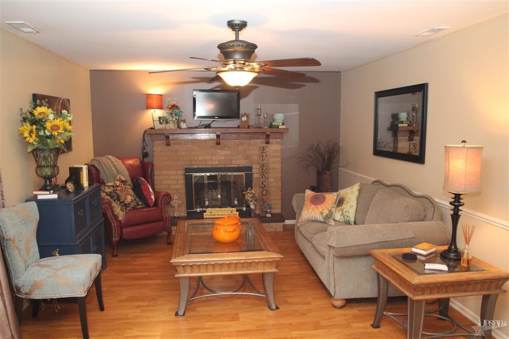 4210 Maplecrest Rd, Fort Wayne, IN 46815 photo 5