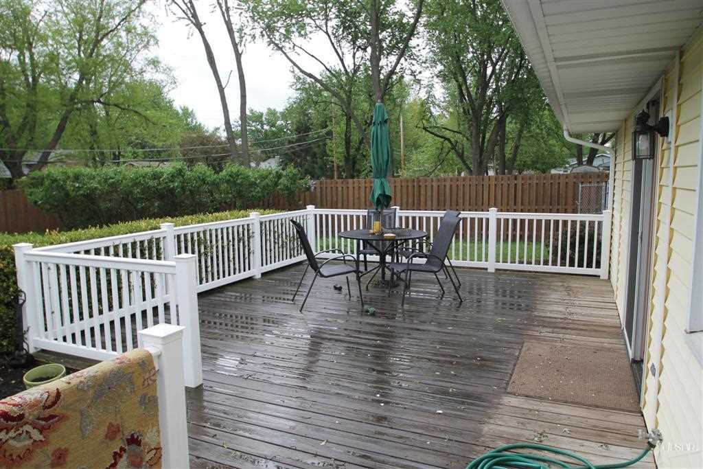 4210 Maplecrest Rd, Fort Wayne, IN 46815 photo 3