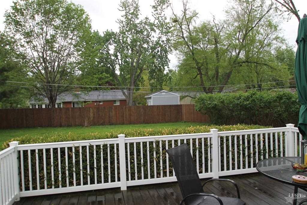 4210 Maplecrest Rd, Fort Wayne, IN 46815 photo 9
