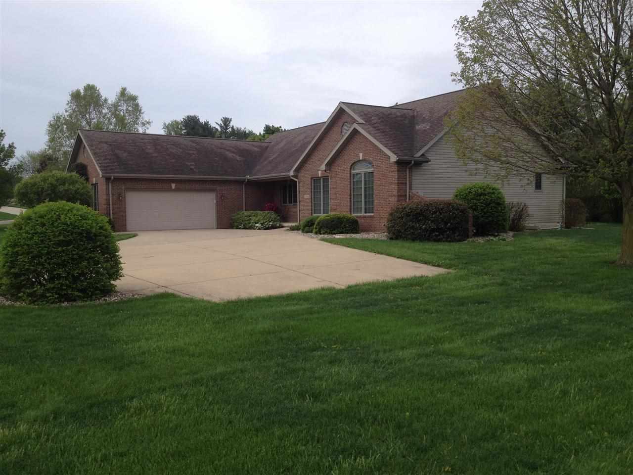 12350 Diamond Dr, Plymouth, IN 46563 photo 2