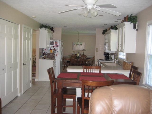 206 Breezy Ln, Kokomo, IN 46901 photo 5