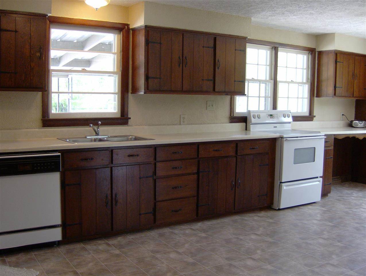 3607 E State Road 64, Huntingburg, IN 47542 photo 12