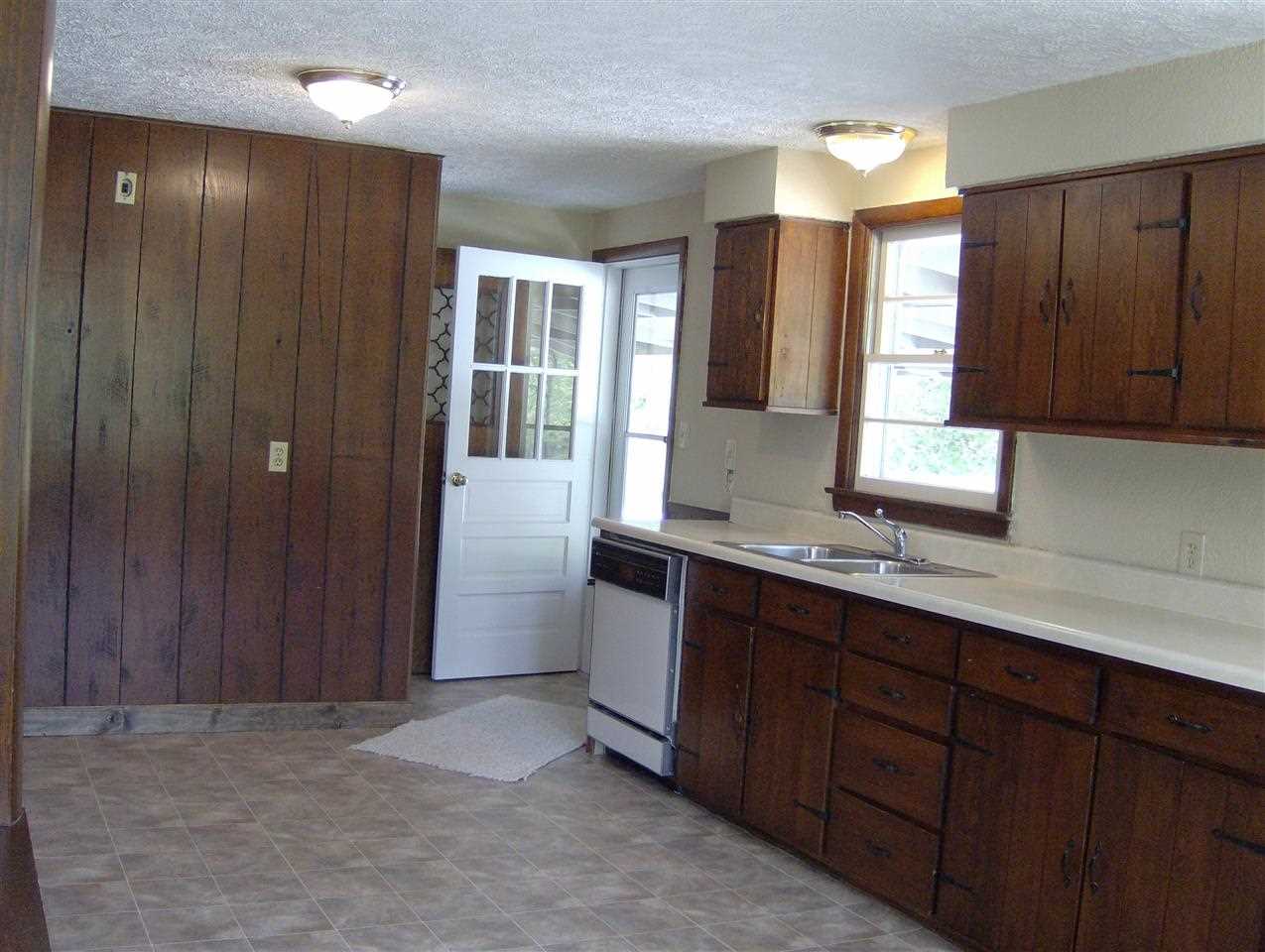 3607 E State Road 64, Huntingburg, IN 47542 photo 13