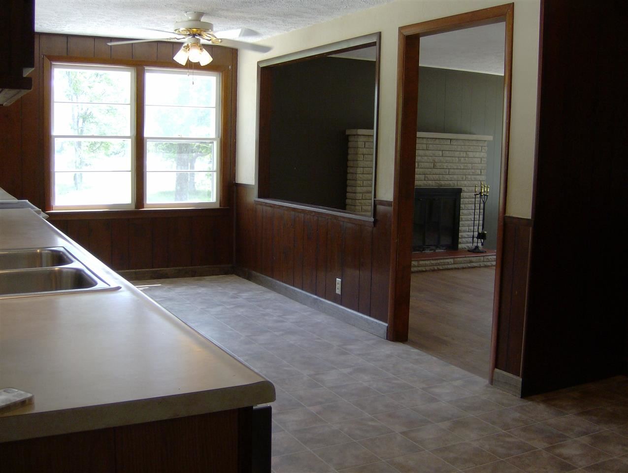 3607 E State Road 64, Huntingburg, IN 47542 photo 11