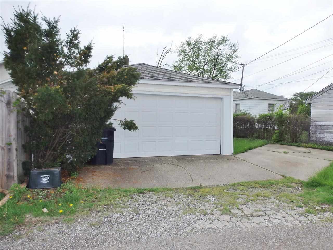 314 N Sunnyside Ave, South Bend, IN 46617 photo 9