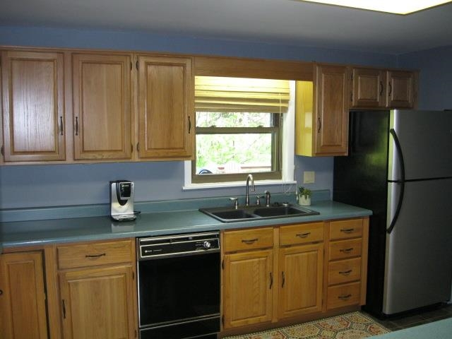 745 E Hillside Ave, Spencer, IN 47460 photo 9