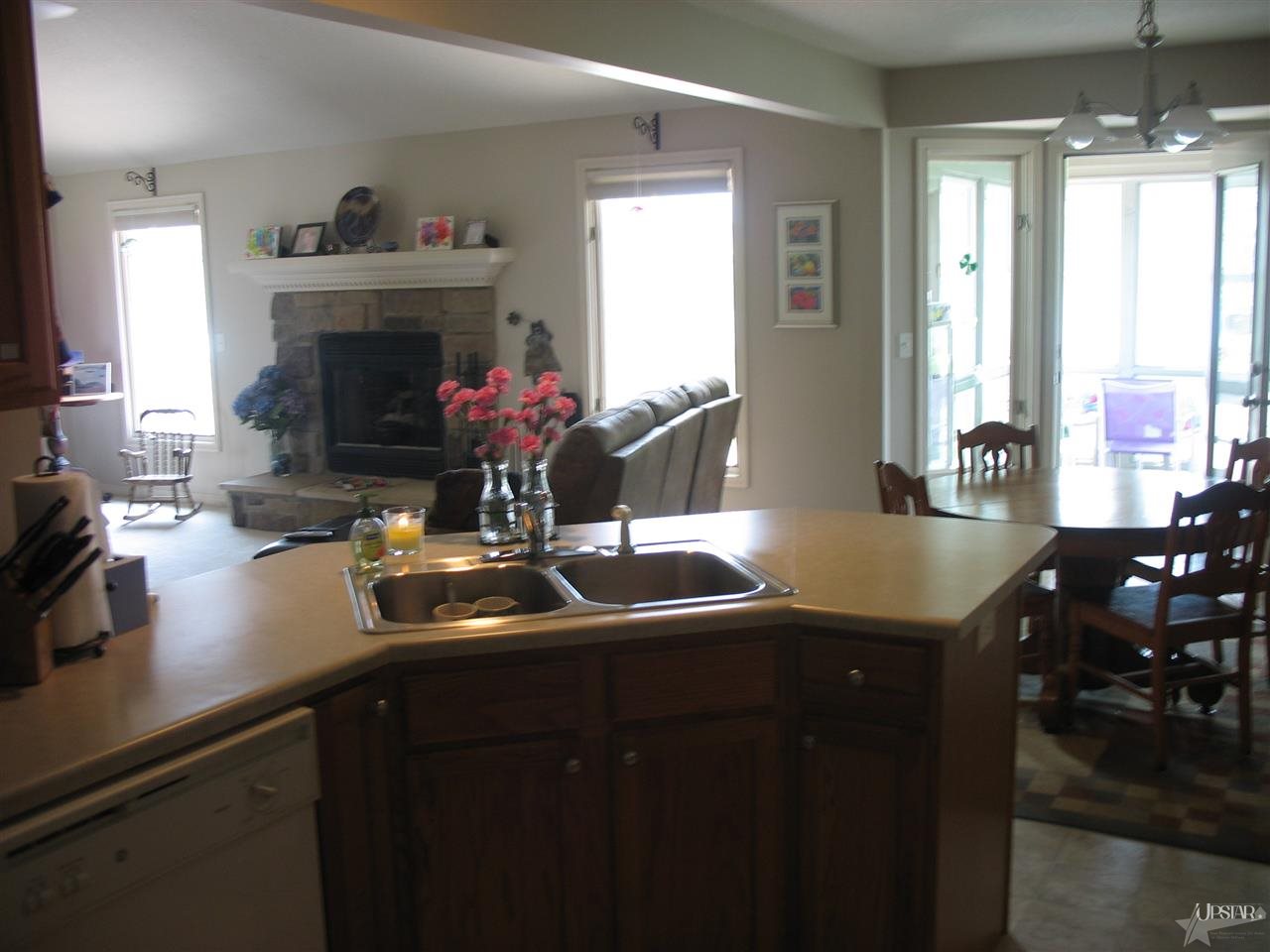 5507 Dennison Dr, Fort Wayne, IN 46835 photo 17