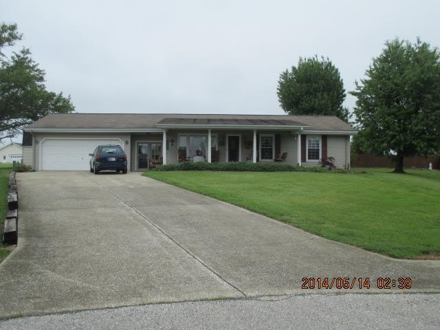 114 Bel Air Dr, Loogootee, IN 47553 photo 1