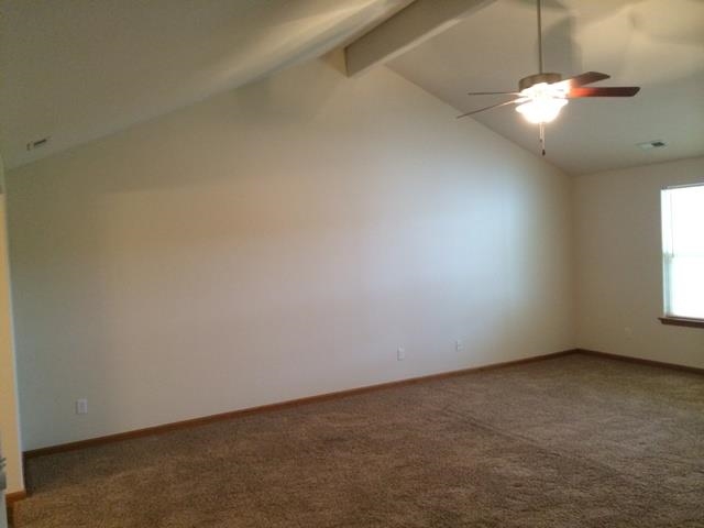 208 Glory Ave, Kendallville, IN 46755 photo 7