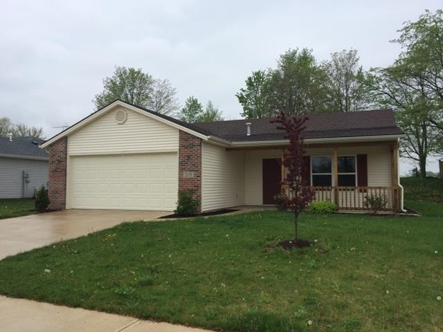 208 Glory Ave, Kendallville, IN 46755 photo 1