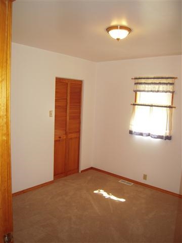 8981 E North St, Frankfort, IN 46041 photo 10