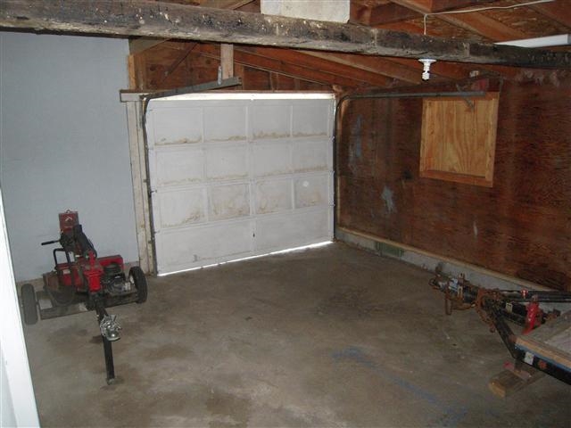 8981 E North St, Frankfort, IN 46041 photo 19