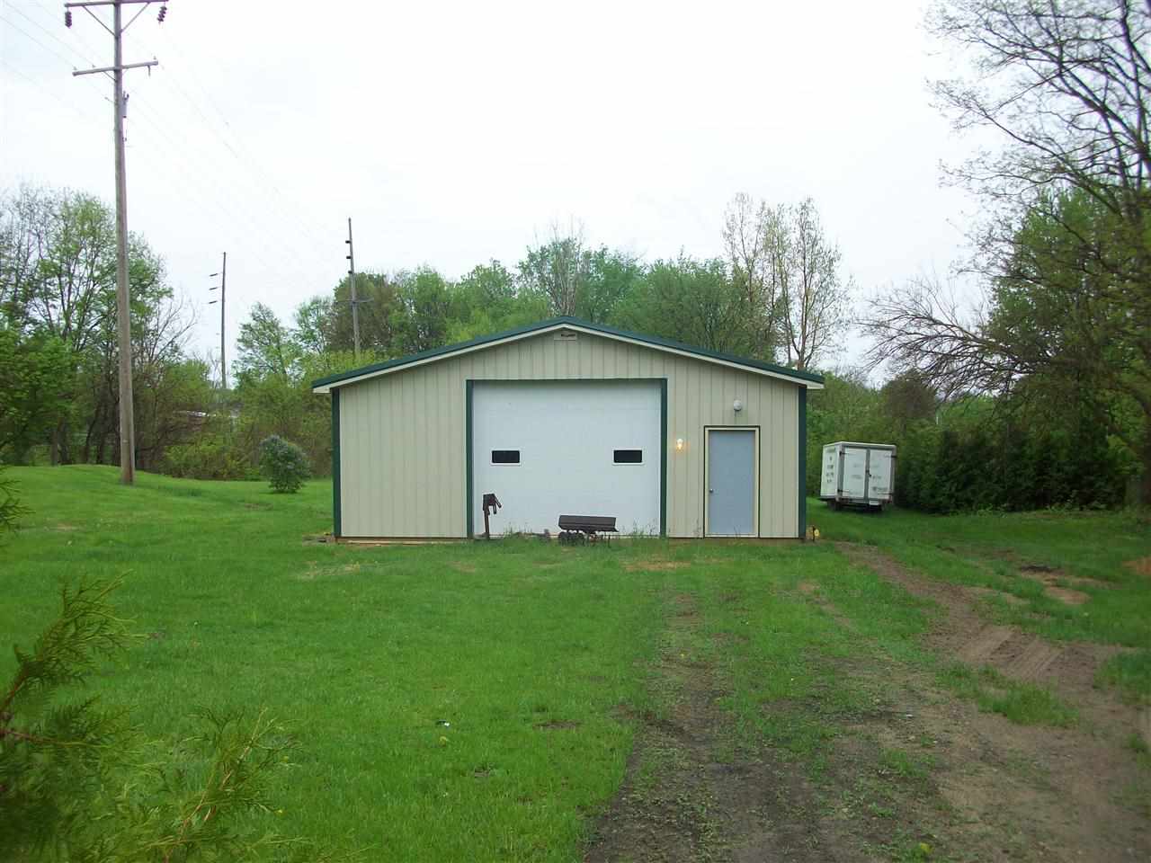 503 N Walnut, Lagrange, IN 46761 photo 2