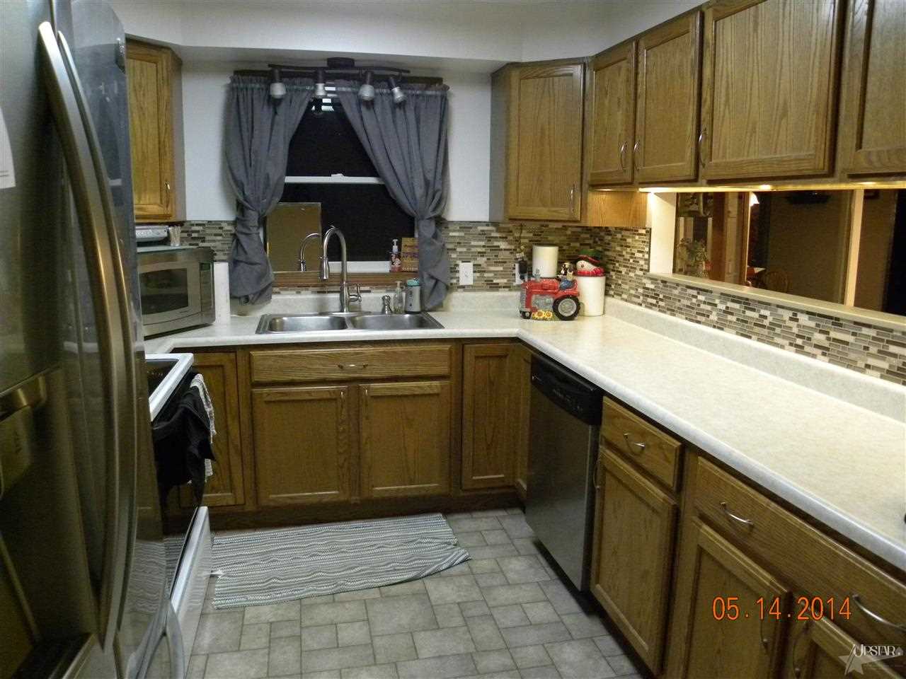 5743 County Road 52, Auburn, IN 46706 photo 10
