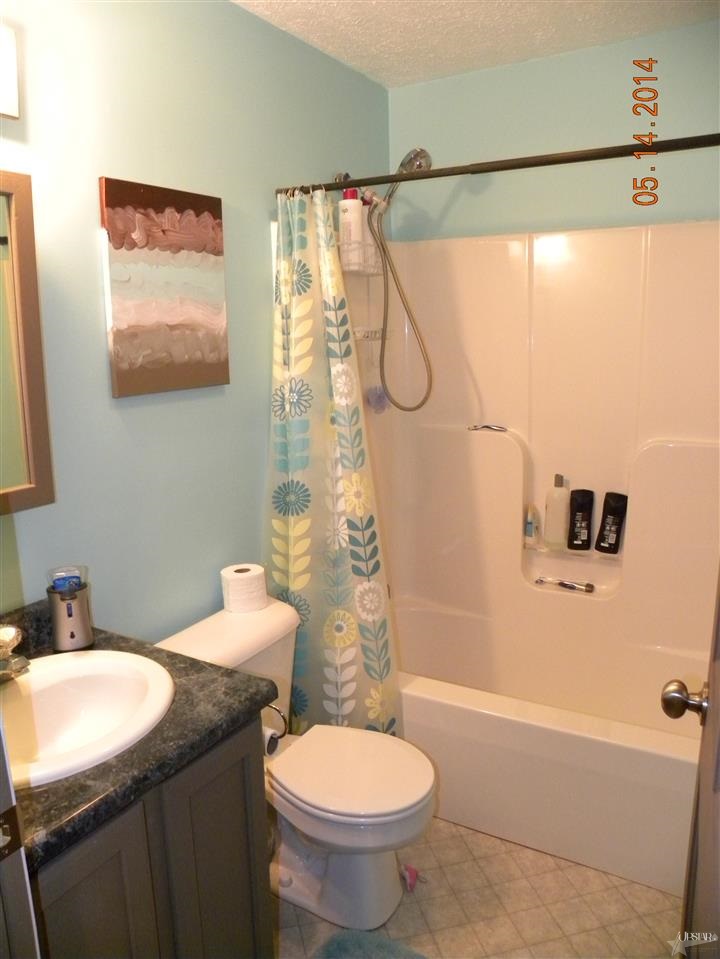 5743 County Road 52, Auburn, IN 46706 photo 19