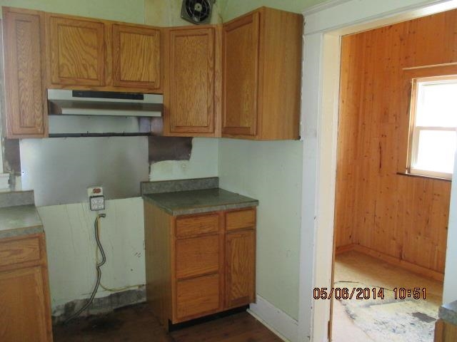 564 W 5th St, Peru, IN 46970 photo 13