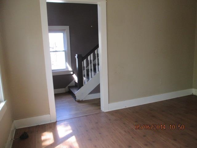 564 W 5th St, Peru, IN 46970 photo 8