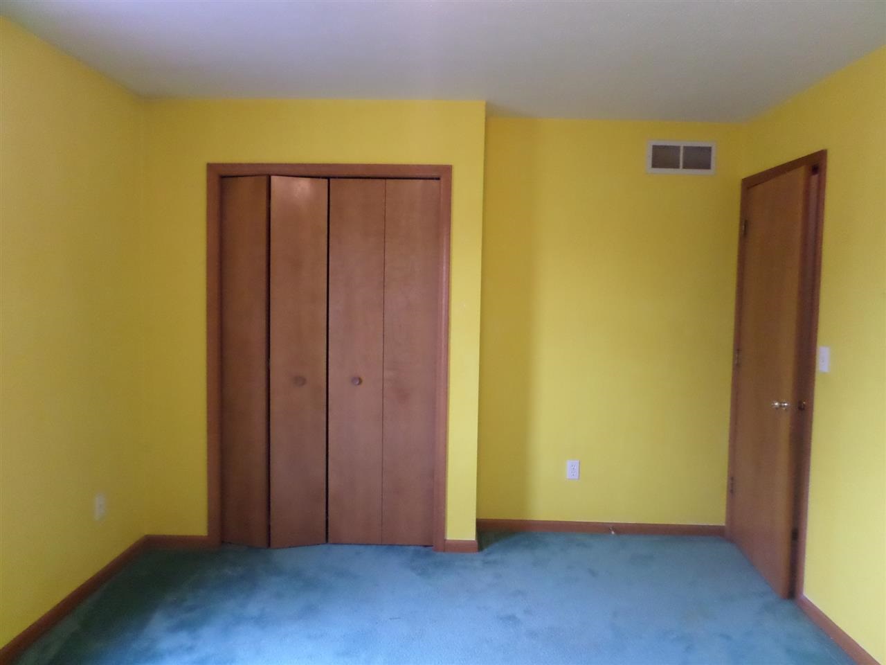 504 Dogwood Ln, Middlebury, IN 46540 photo 14
