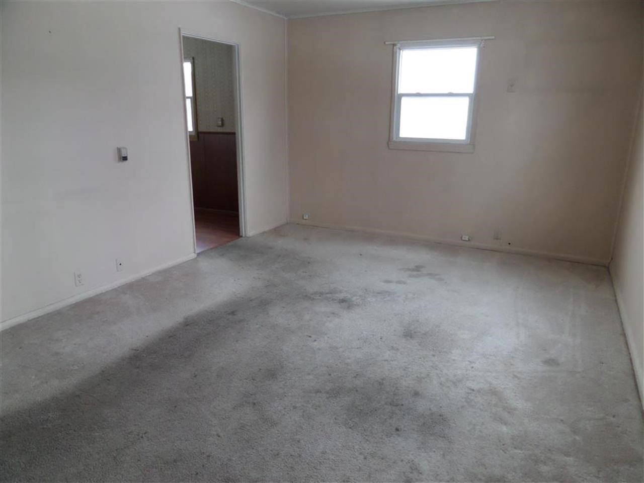 1203 W Fargo St, Marion, IN 46952 photo 6