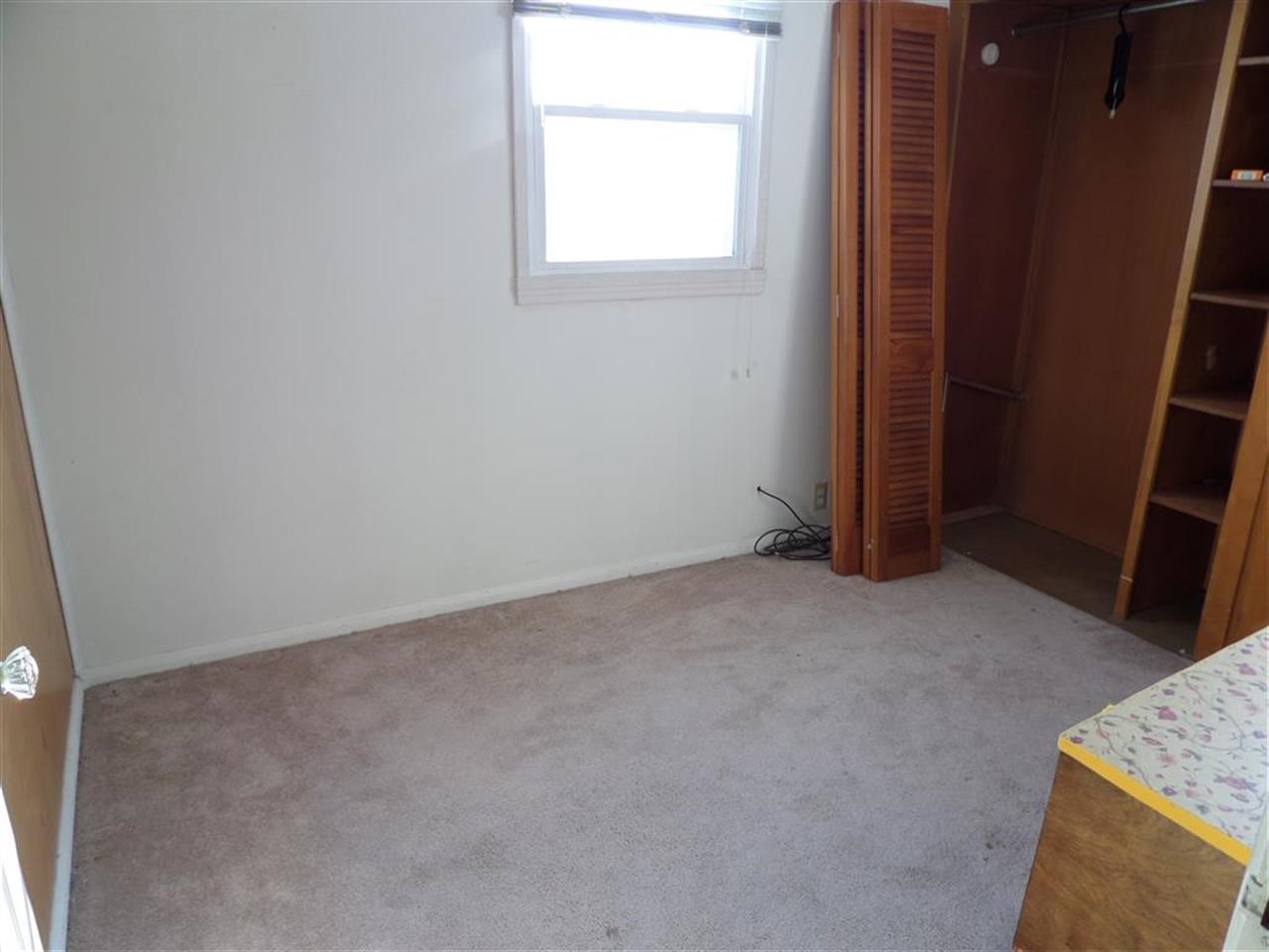 1203 W Fargo St, Marion, IN 46952 photo 8