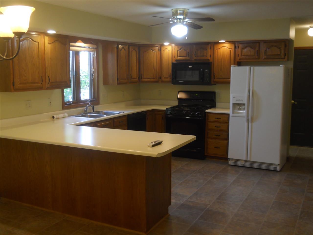 59677 Bluebird Ct, South Bend, IN 46614 photo 11