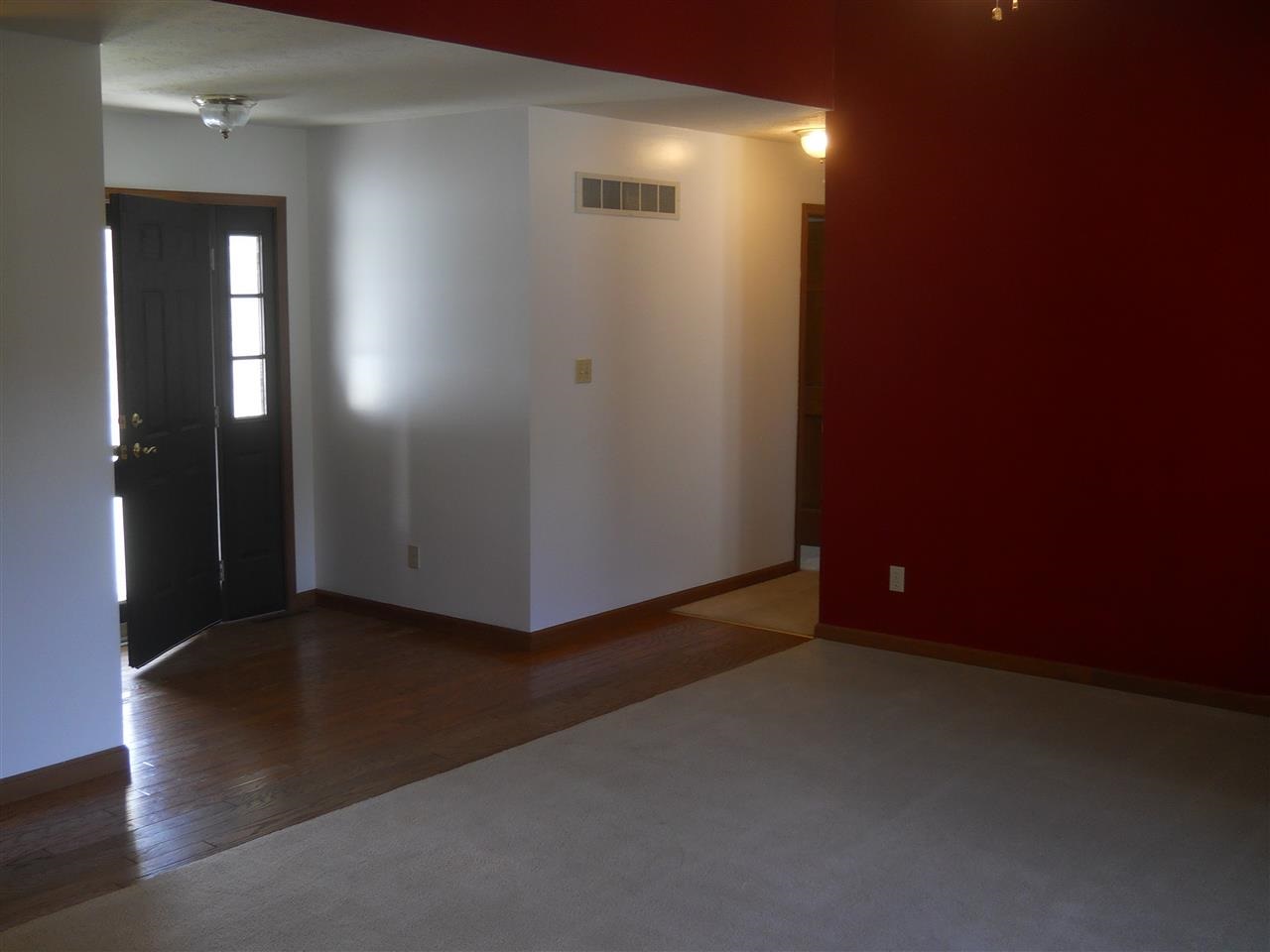 59677 Bluebird Ct, South Bend, IN 46614 photo 14