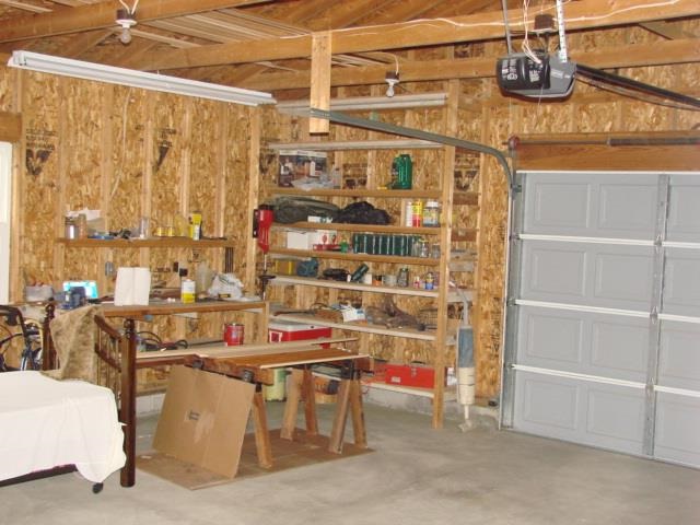 536 S Elm St, Bunker Hill, IN 46914 photo 5