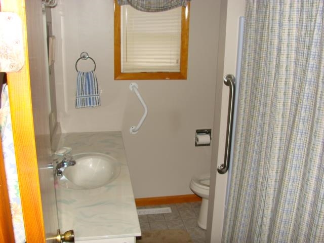 536 S Elm St, Bunker Hill, IN 46914 photo 14