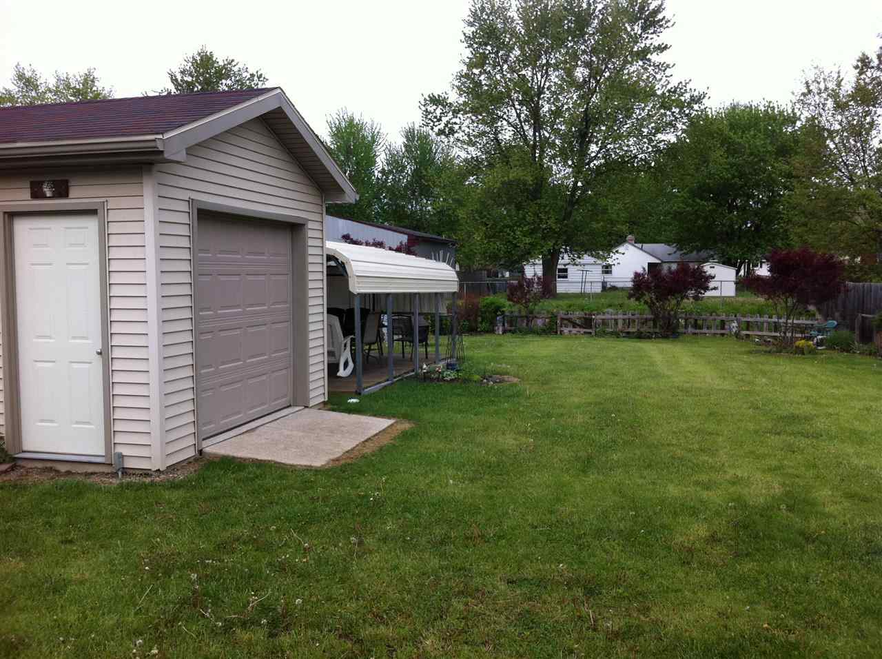 1809 Olladale Dr, Fort Wayne, IN 46808 photo 9