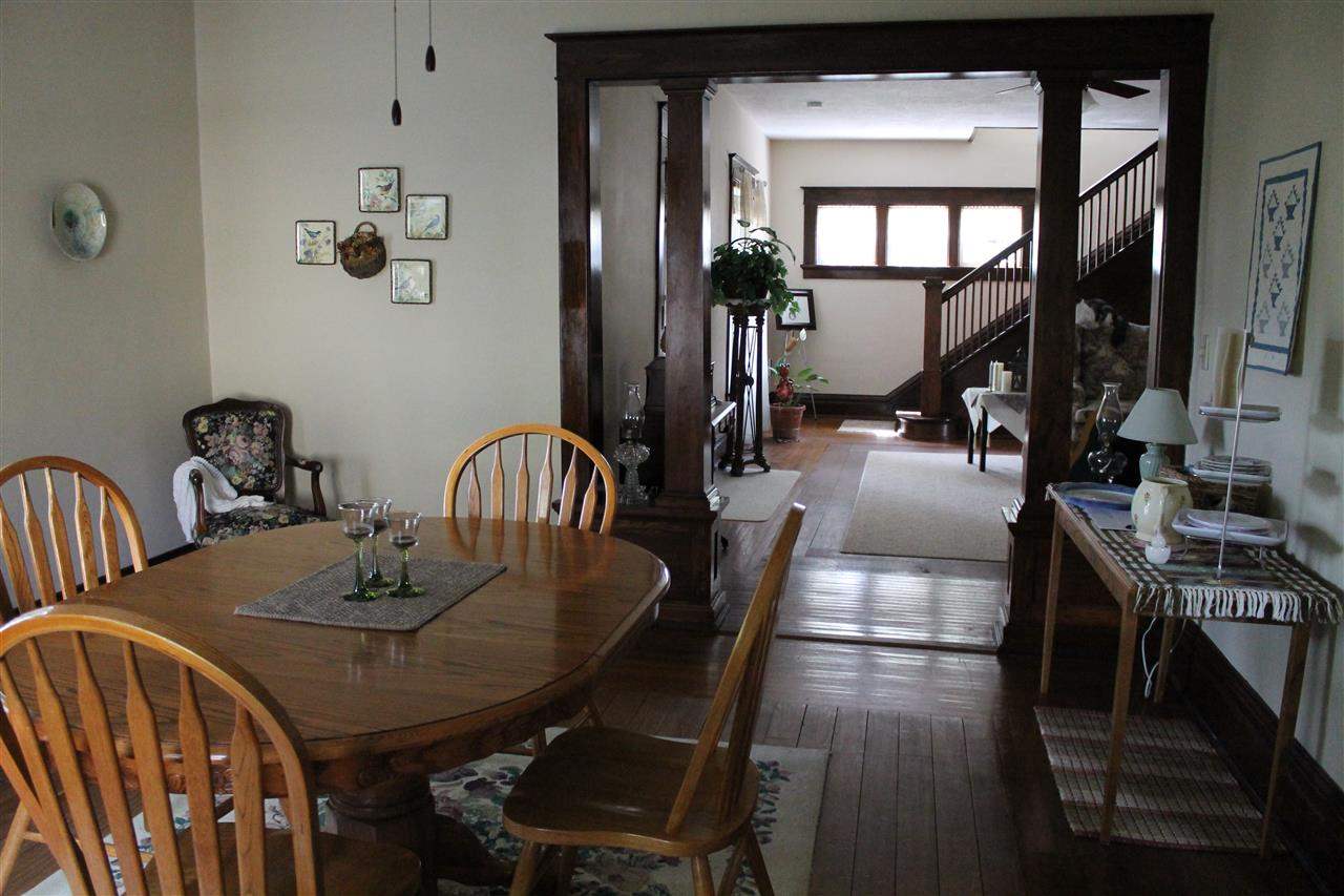 310 W Waterford St, Wakarusa, IN 46573 photo 7