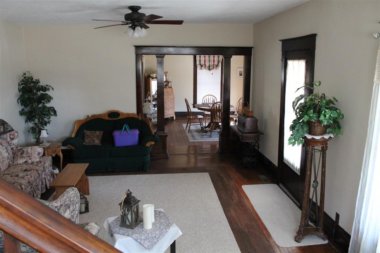 310 W Waterford St, Wakarusa, IN 46573 photo 12