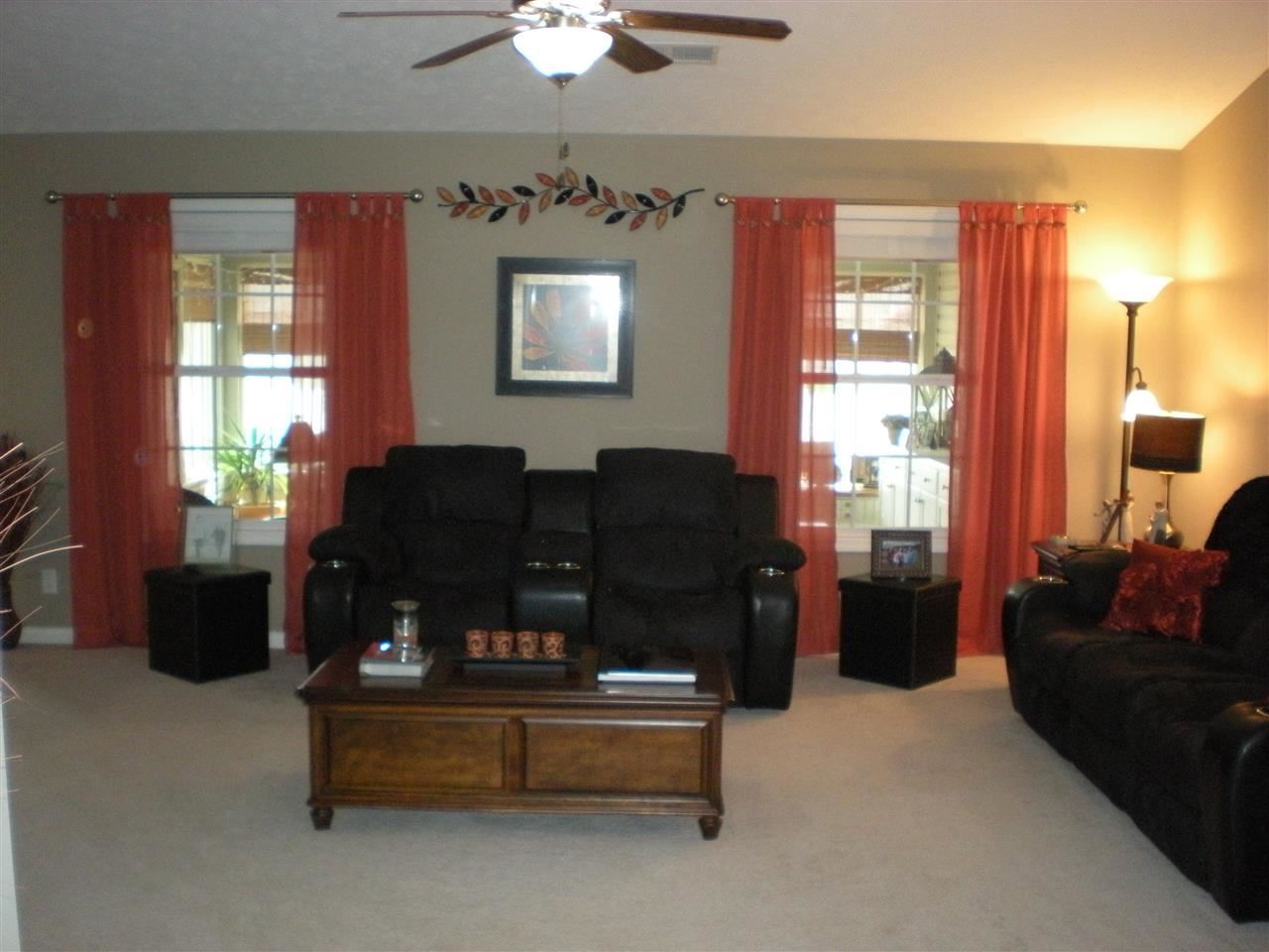 4800 Imperial Dr, Newburgh, IN 47630 photo 3