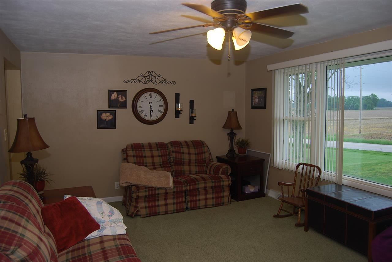 1848 W 47th St, Jasper, IN 47546 photo 3