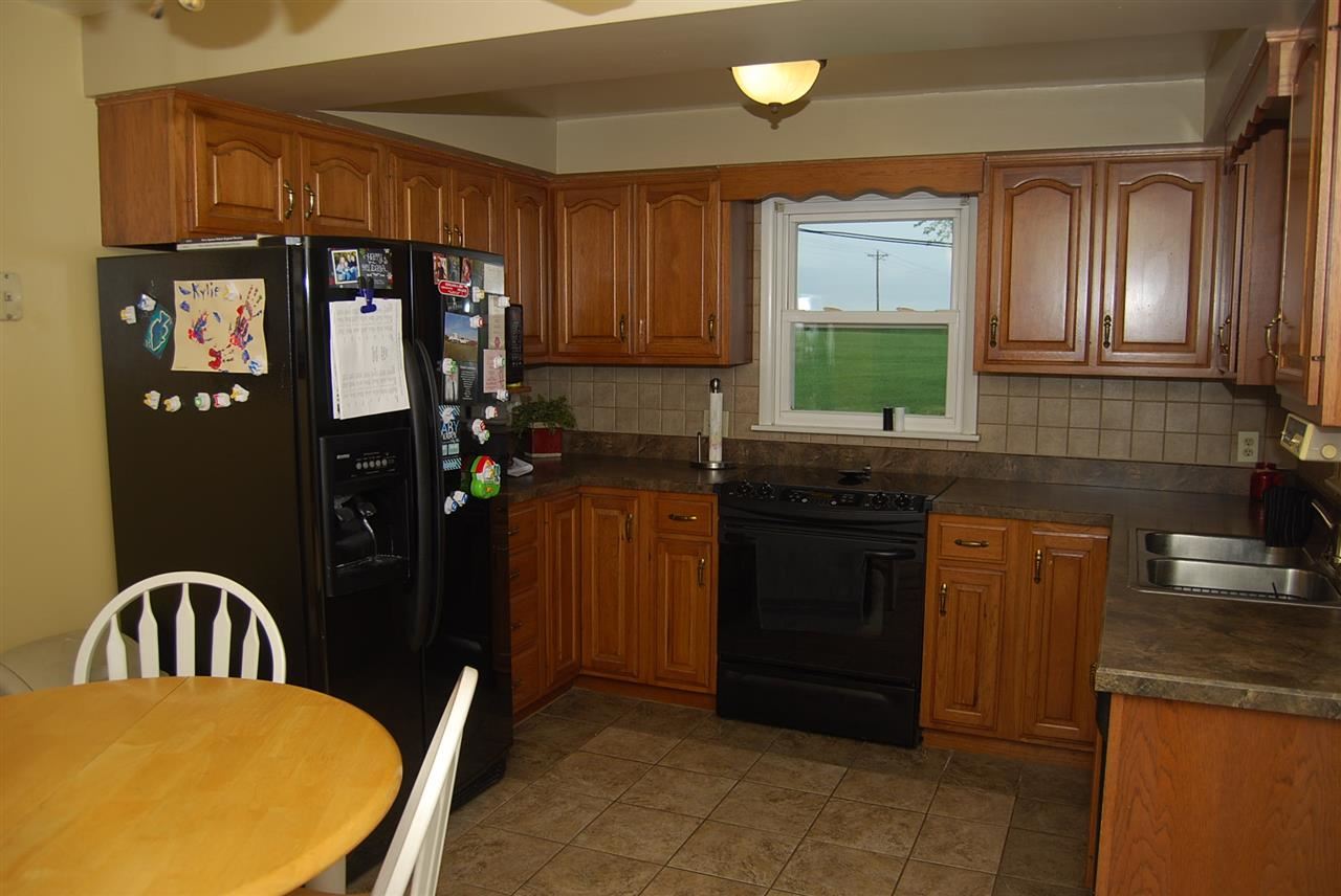1848 W 47th St, Jasper, IN 47546 photo 4