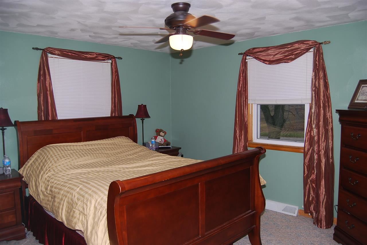 1848 W 47th St, Jasper, IN 47546 photo 5