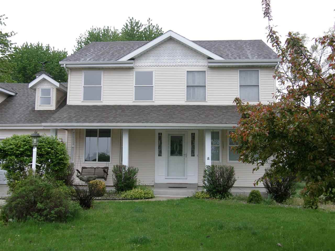 56486 Eastvue Dr, Osceola, IN 46561 photo 1