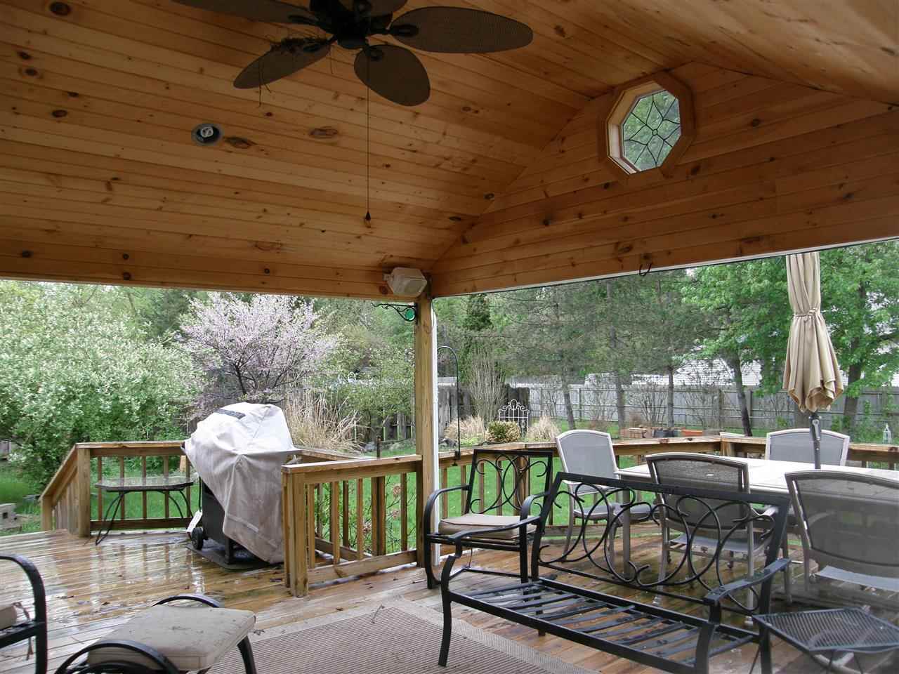 56486 Eastvue Dr, Osceola, IN 46561 photo 13