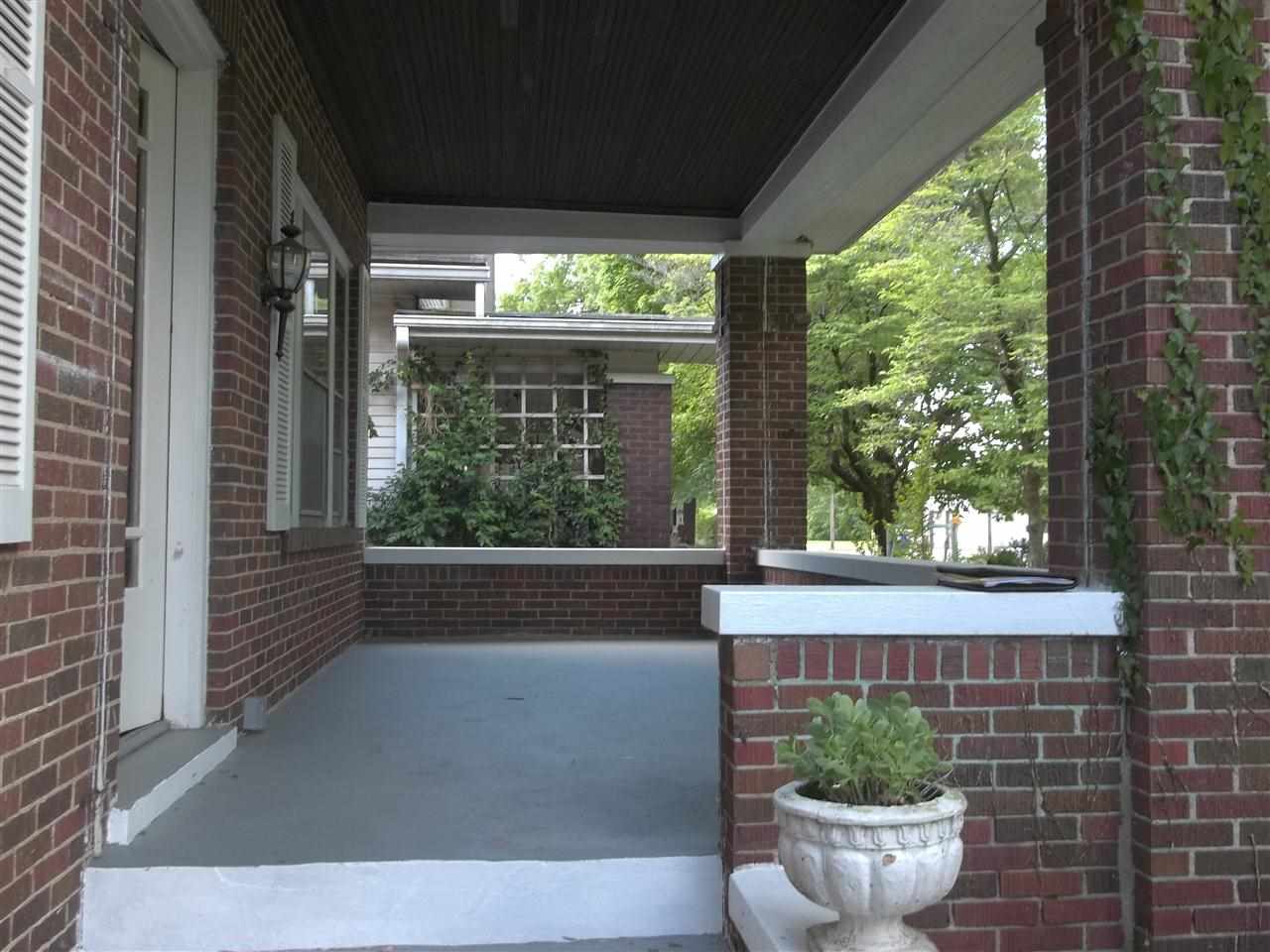 1514 Howard St, Evansville, IN 47713 photo 3