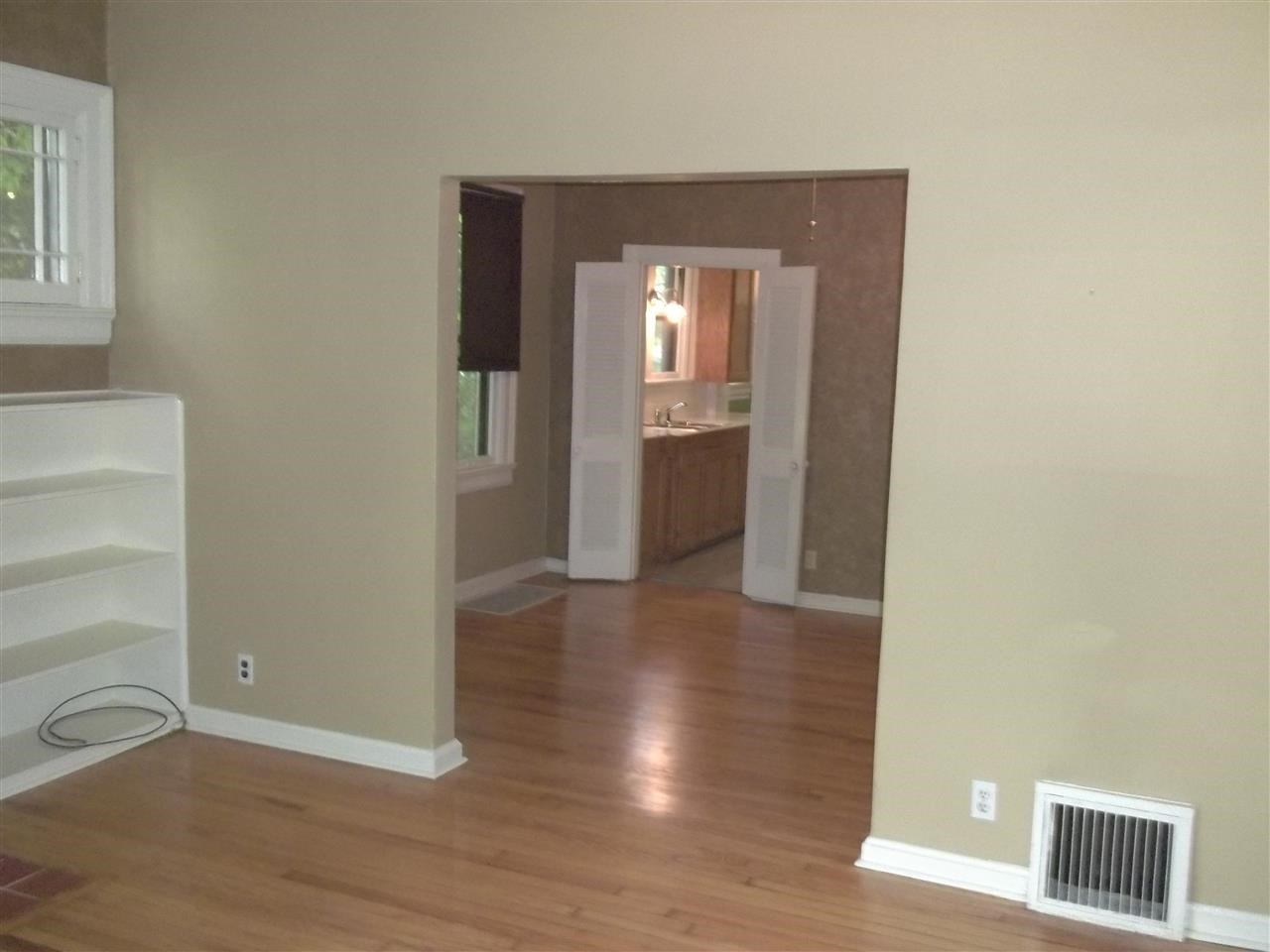 1514 Howard St, Evansville, IN 47713 photo 6