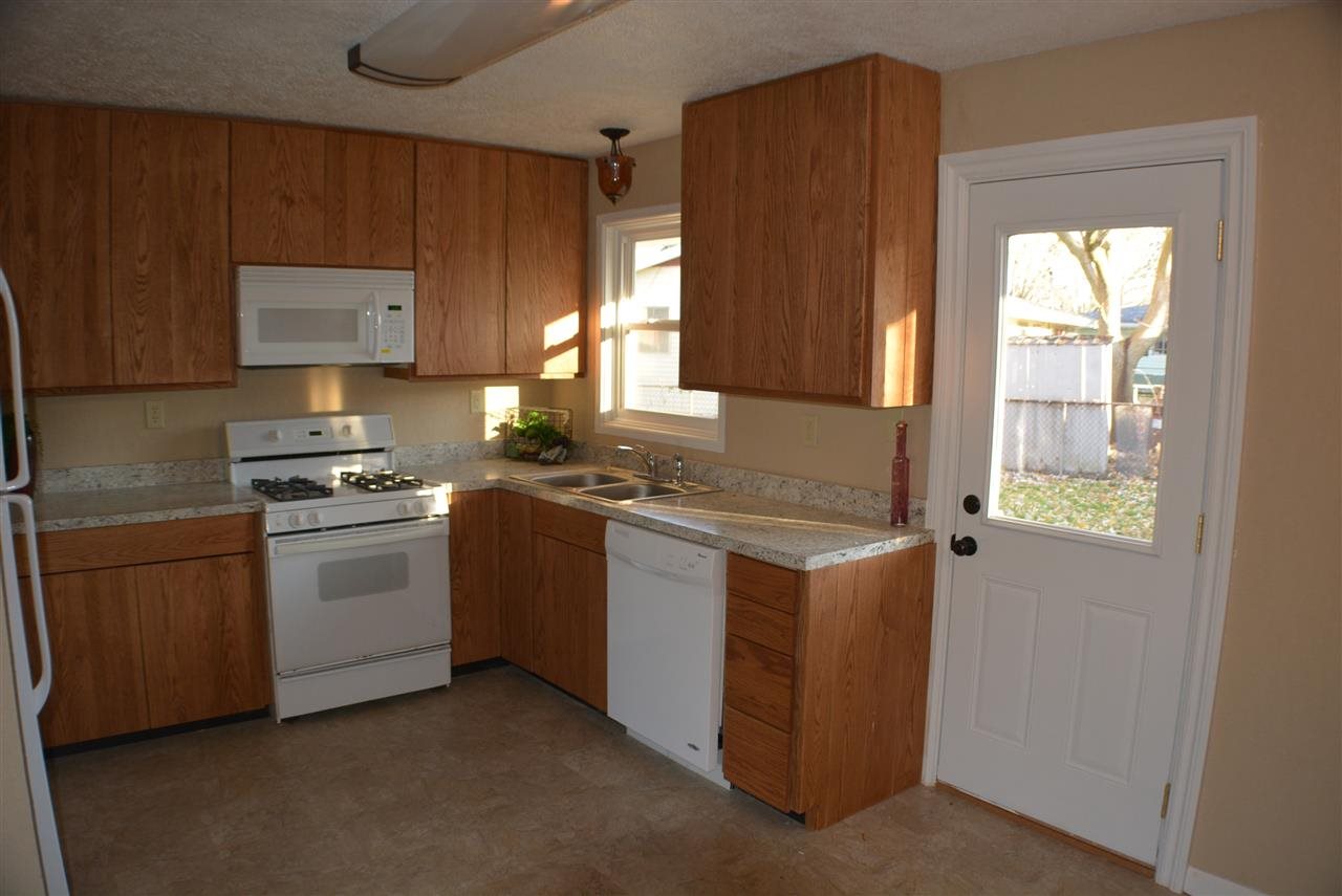 5001 Wea Dr, Kokomo, IN 46902 photo 5