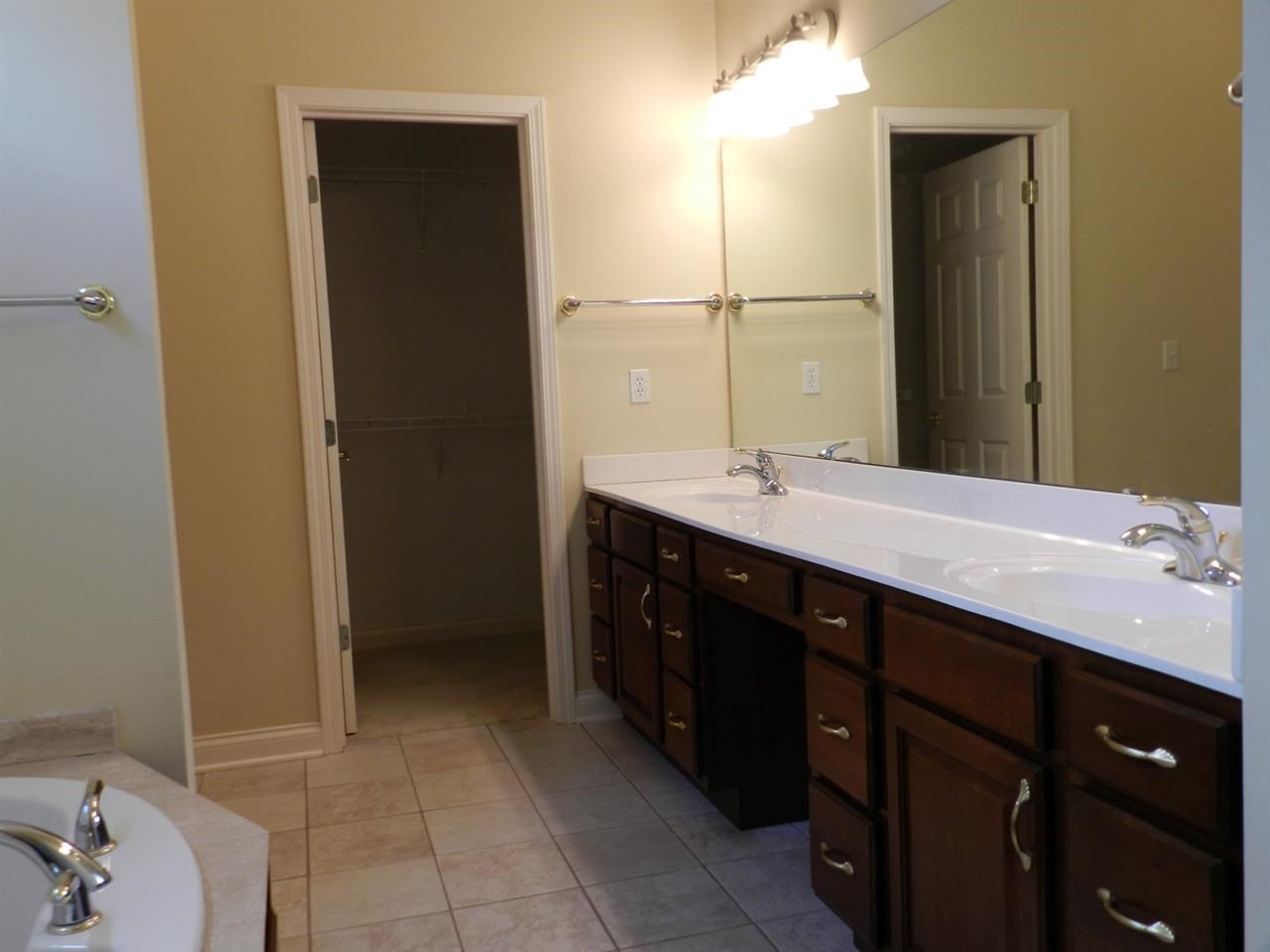 916 Woodridge Ct, Newburgh, IN 47630 photo 16